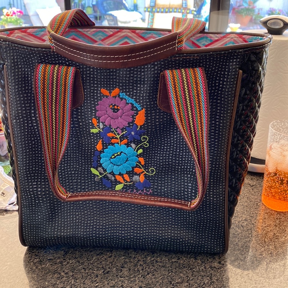 Consuela tote